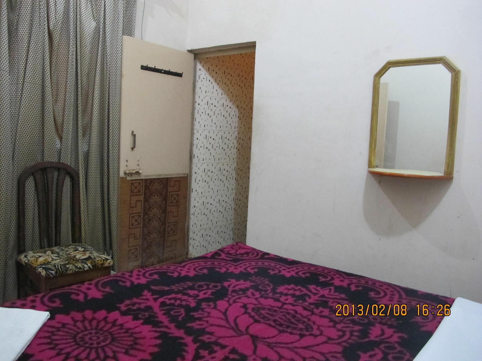 Pyrenees Homestay Agra  Exterior foto
